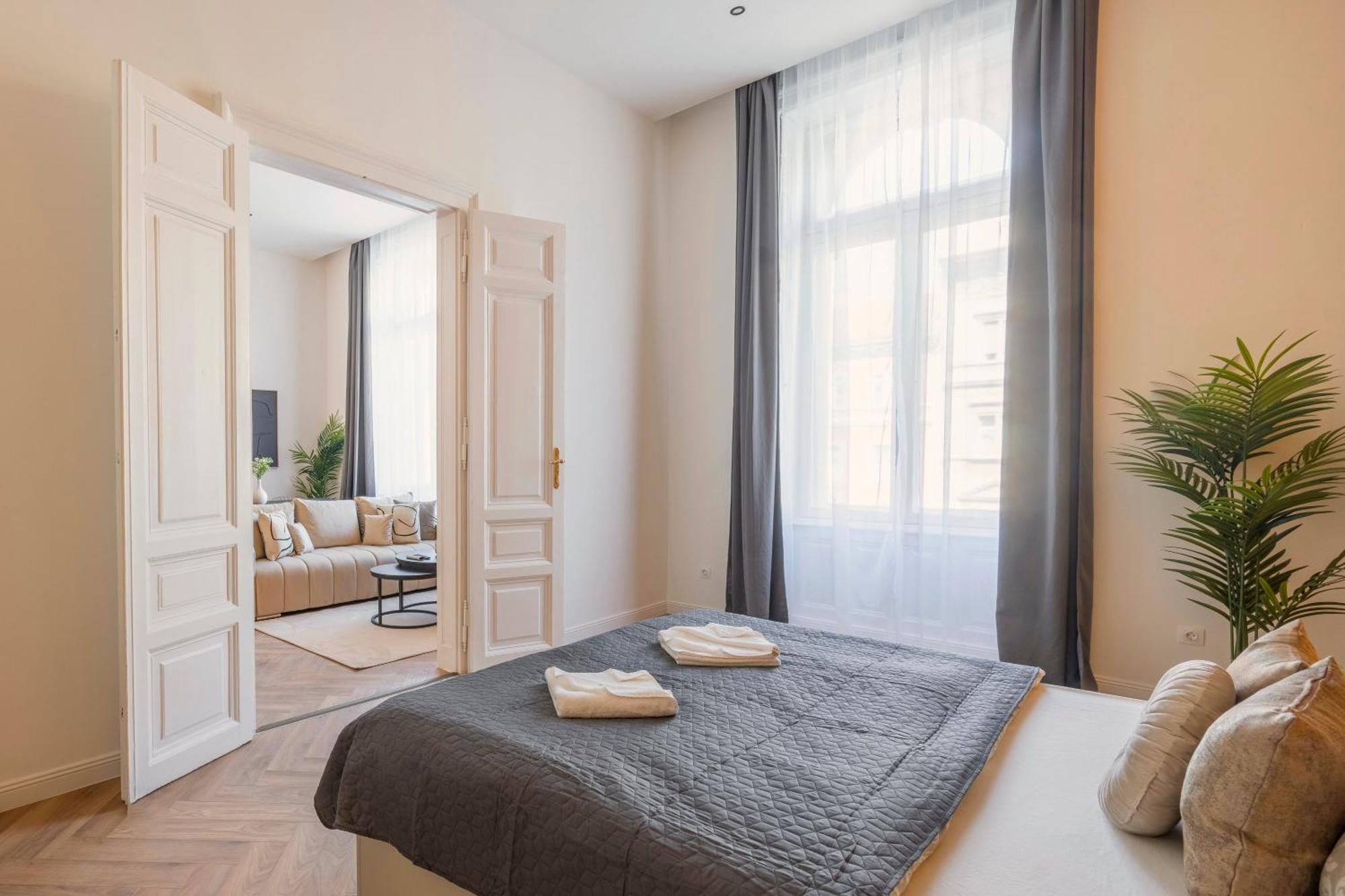 Exclusive Central 3Bedrm Stylish Residence By Prestige Homes Budapešť Exteriér fotografie